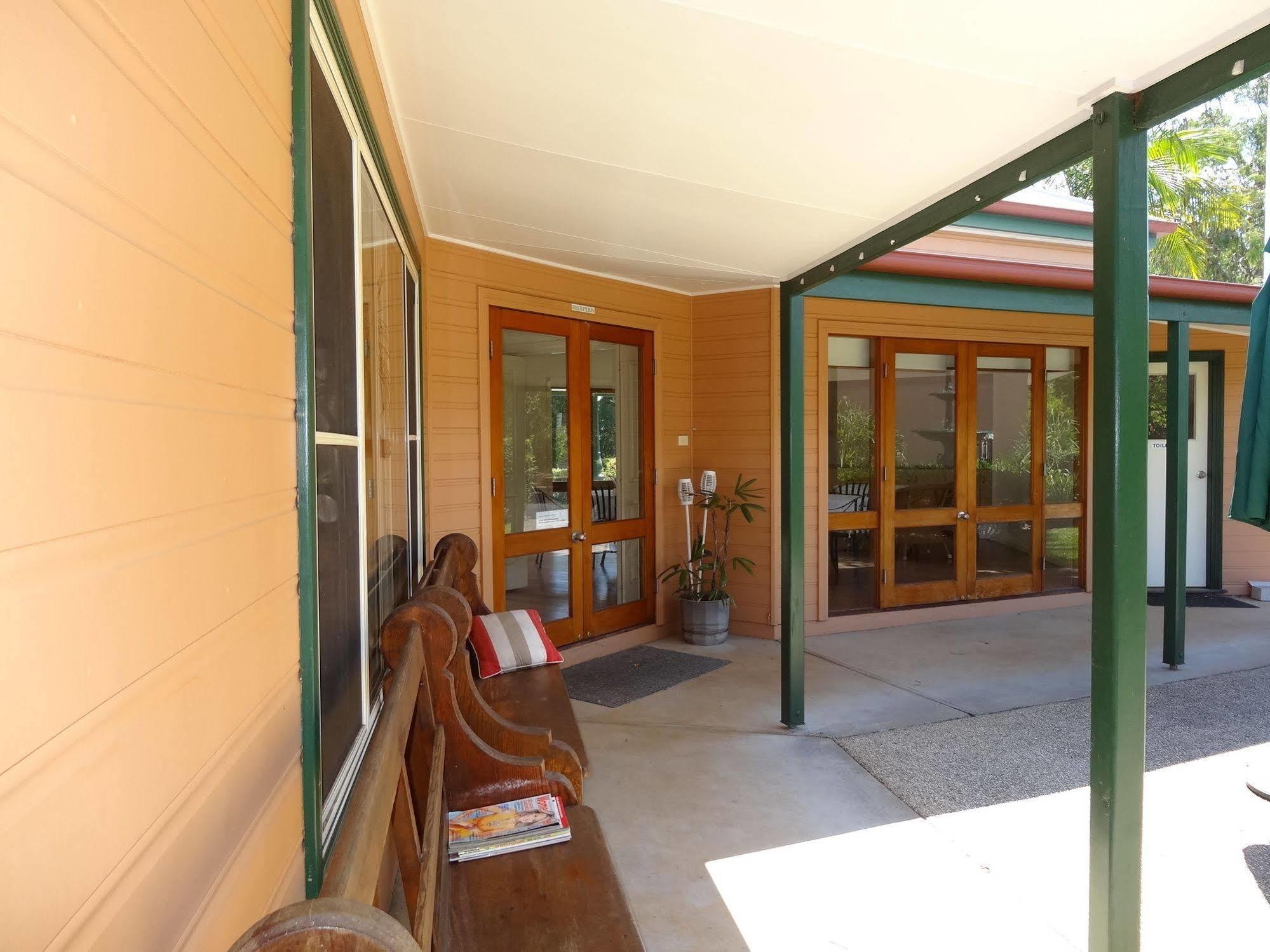 Motel The Arabella North Coast Wollongbar Exterior foto